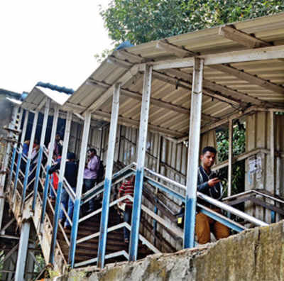 13 rly audit teams submit reports, want several new FOBs, elevators