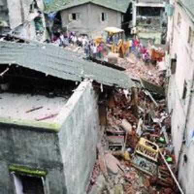 After collapse at Kalva, two neighbouring buildings razed
