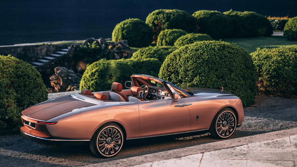 The most expensive luxury cars in the world and the insane details inside them