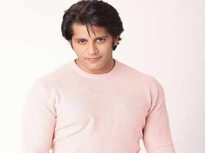 Karanvir Bohra wants to do a Shah Rukh Khan. Here's how