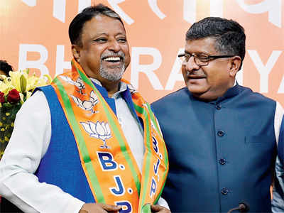 Ex-TMC heavyweight Mukul Roy joins BJP, calls it secular party