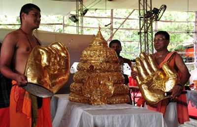 Ganesha mandal buys 300 cr insurance cover