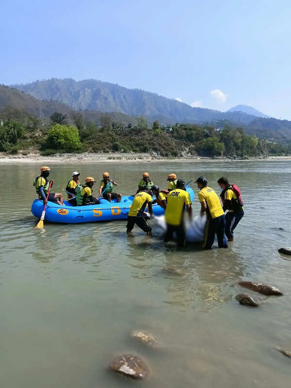 Body of Andhra student at NIT Srinagar recovered from river after 4-day search