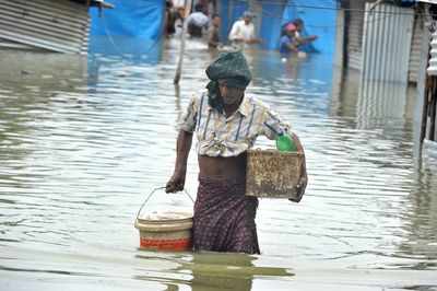 Rain kills 13 in Andhra, Telangana