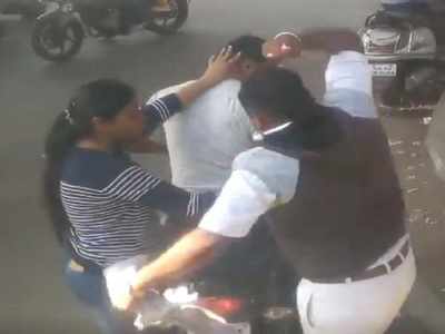 Video: BMTC Volvo bus driver slaps two-wheeler rider; City bus corporation suspends driver