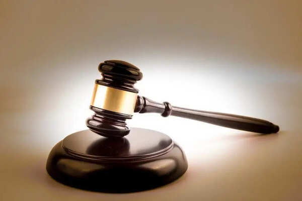 Gujarat high court quashes rape charges in honey trap case