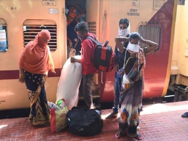 First passenger special train from Delhi arrives in Chhattisgarh