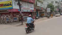 Police ask traders to close shops as Odisha govt orders 14-day complete lockdown in Rourkela 