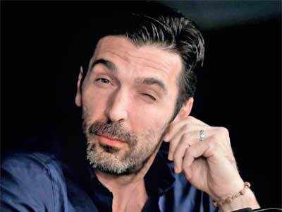 Italian legend Gianluigi Buffon changes his mind of ending playing career after receiving 'interesting proposals'
