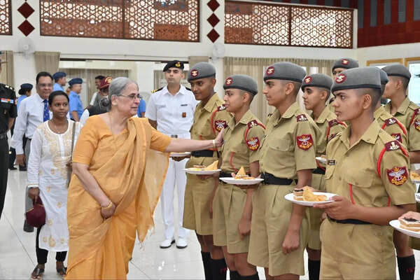 8th CPC panel meets injured soldiers amid disability pension tax row