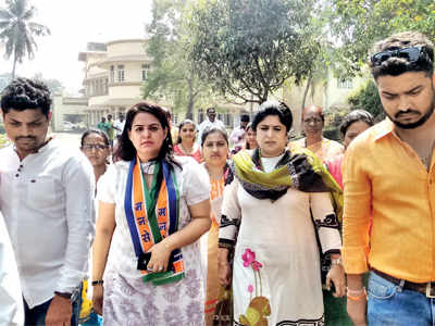 Parents oppose stopping of SSC admission
