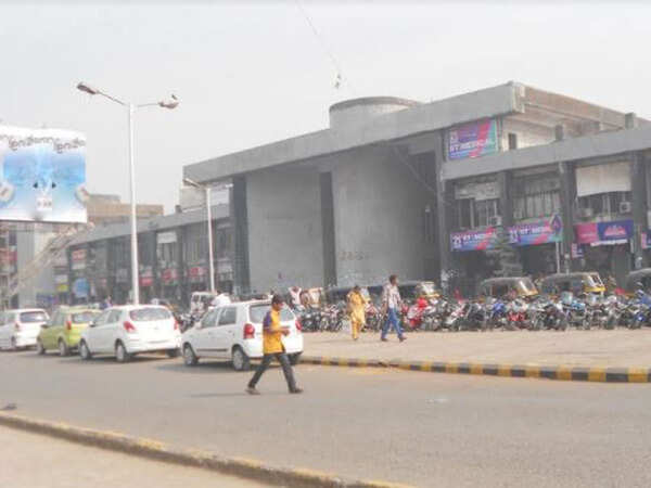Navi Mumbai: 65-year-old man held for raping dog at Nerul railway station