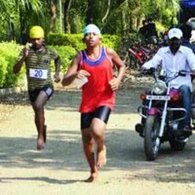 Badlapur players top medal list in triathlon and aquathlon