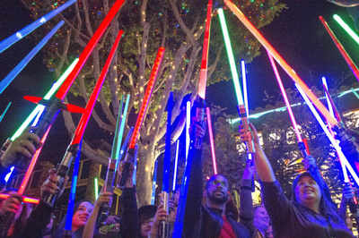 'Star Wars' fans stage lightsaber vigil for Carrie Fisher