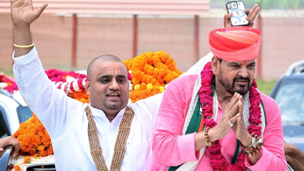 With 100 SUVs & 10,000 supporters, Brij Bhushan Sharan Singh holds 'victory parade'