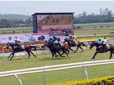 Pune racecourse entertains a special guest