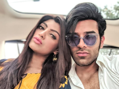 Bigg Boss 13: Extremely hurt by Paras Chhabra's tattoo claim, says girlfriend Akanksha Puri