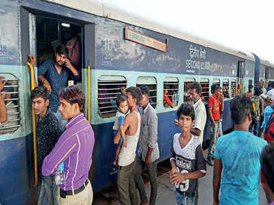 342 held for attacks on north Indians in Gujarat