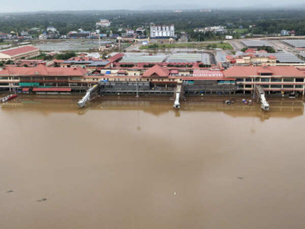 Kerala floods: Air India’s Alliance Air  to operate services from naval airbase INS Garuda from Monday