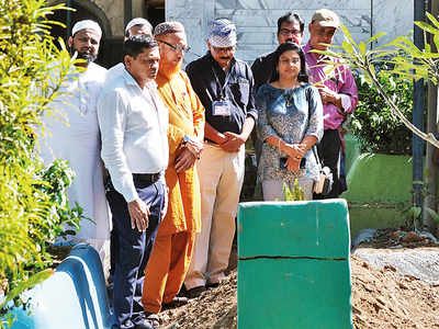 Docs give TB patient a dignified burial