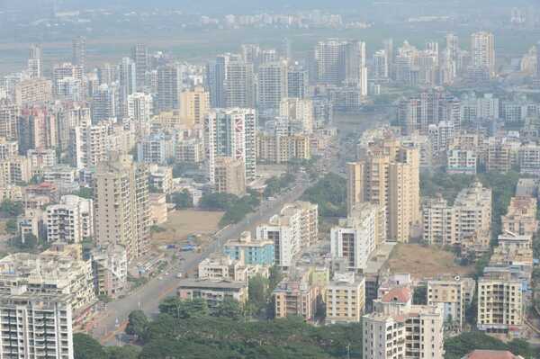 Kharghar: 'Difficult to breathe and sleep'; After pollution, residents now complain about foul smell of gas, chemicals