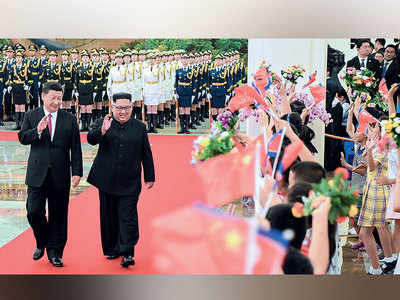 Kim arrives in China, talks de-nuclearisation