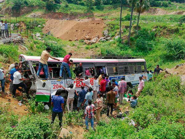 Pilgrims’ journey meets tragic end, balm of condolence applied to gaping wounds