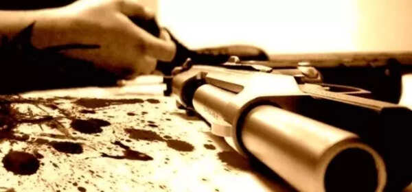 Jilted lover shoots woman dead in Sheikhpura