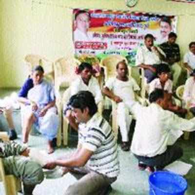Jaipur foot camp held in k'ghar