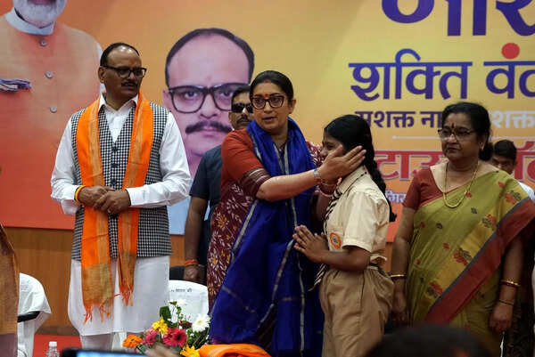 Nari Shakti law empowers women: Smriti