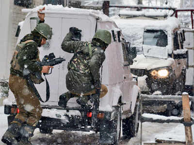 CRPF thwarts attack on camp in Srinagar