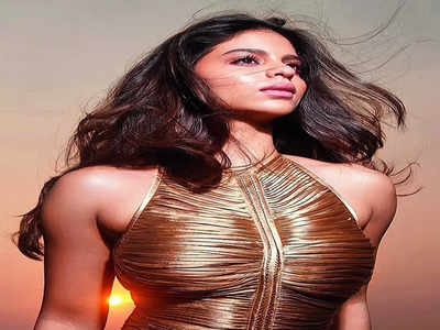 Suhana causes flutter among paps