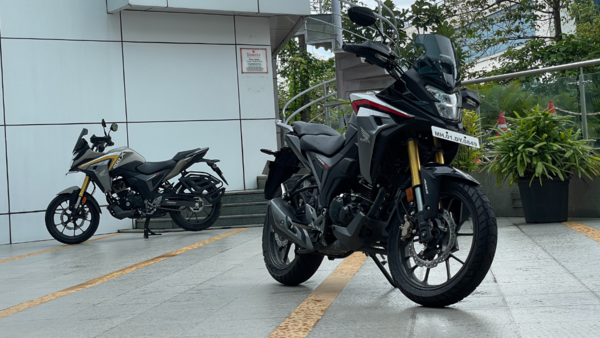 Review: Honda CB200X comfortably rides you places, not off-road
