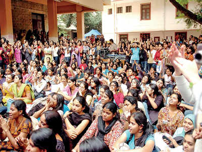 Irrelevant seminars, workshops banned in degree colleges