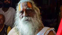 Ram temple trust head Mahant Nritya Gopal Das tests +ve for Covid-19 