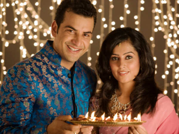 Tips to look your attractive best this festive season