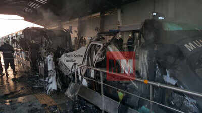 Exclusive photos: Mumbai Monorail catches fire at Mysore colony station, services to resume by afternoon