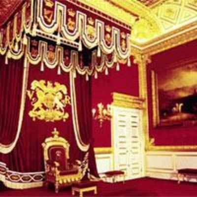 Majesty Inn: Queen to rent out palace for Olympics