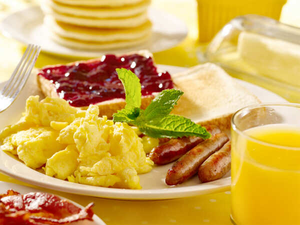 Kick-start your WFH day with a healthy breakfast
