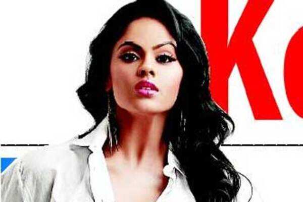 Karthika to play an ultra-glam chic in Dammu