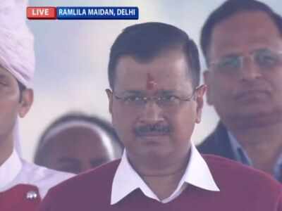 Arvind Kejriwal takes oath as Delhi Chief Minister at Ramlila Maidan