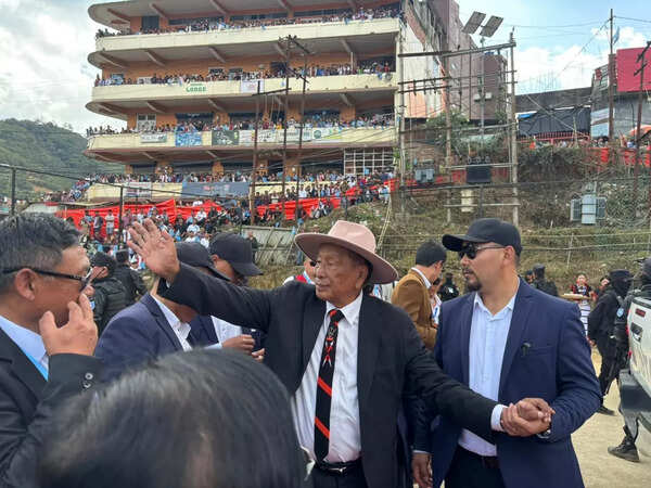 Historic reception: 60k people welcome Muivah in Senapati