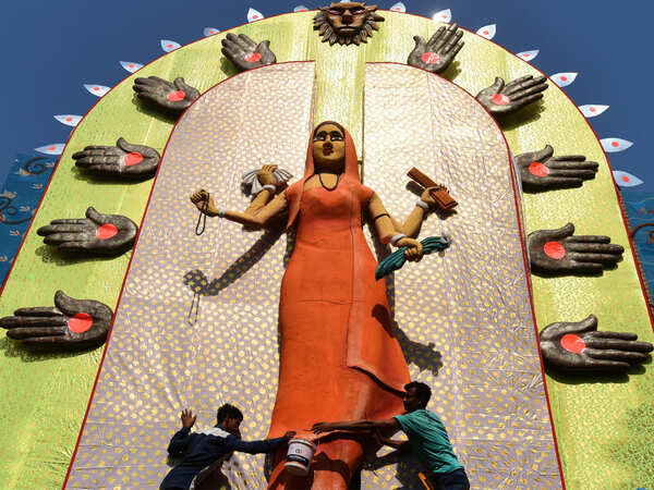 From Ray to Rajbhog, best of Bengal at capital Pujas