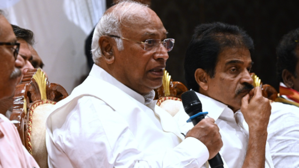 Congress president Mallikarjun Kharge refers to PM as ‘terrorist’; BJP demands public apology
