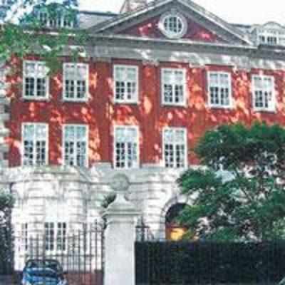 Lakshmi Mitta, richest Asian in the UK bought a house