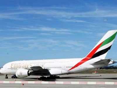 Emergency landing of Emirates flight in Mumbai