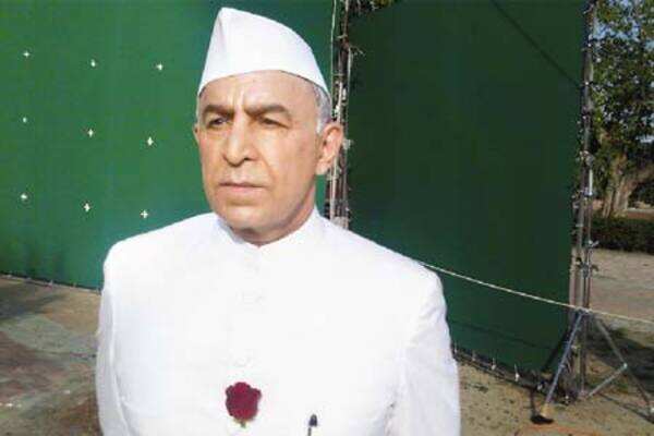 Dalip Tahil gets into Pandit Nehru’s shoes