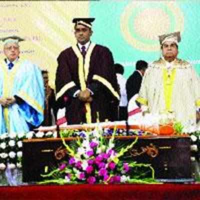 DY Patil Univ students, global achievers conferred with degree certificates at the convocation ceremony