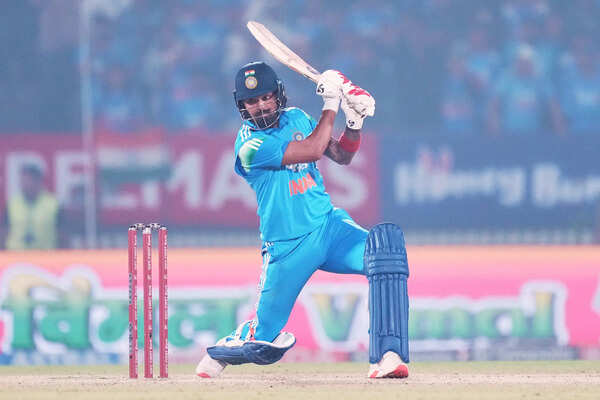 'Almost like MS Dhoni': Ex-India cricketer lauds finisher KL Rahul's single taking ability
