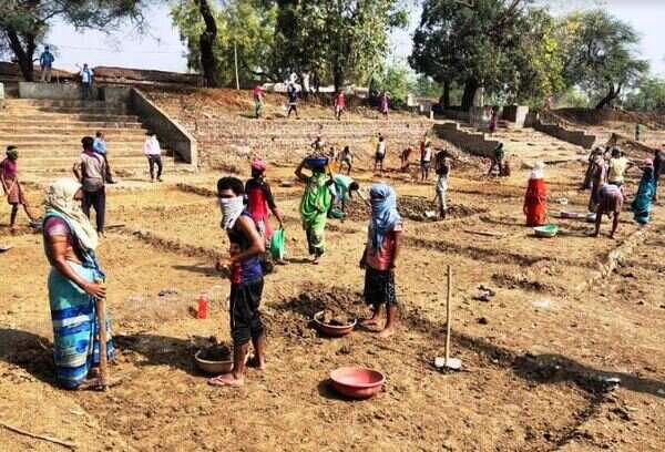 Chhattisgarh tops in employing most labourers under MNREGA during lockdown